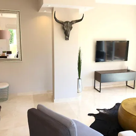 Appartement New: Luxurious Penthouse With Jacuzzi & Sea View *