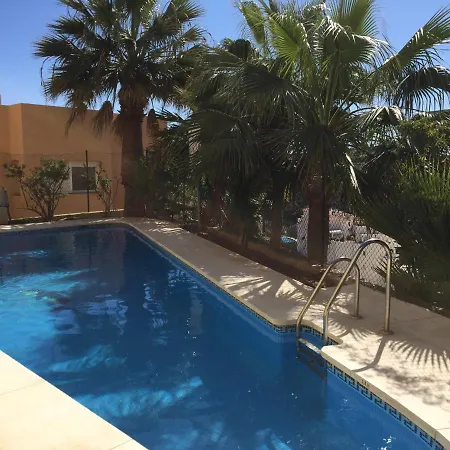 Apartment New: Luxurious Penthouse With Jacuzzi & Sea View *